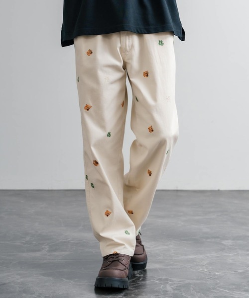 HOUSTON（ヒューストン）の「HOUSTON TWILL ALLOVER EMB EASY PANTS コットンツイル総柄刺繍イージーテーパードチノパンツ（チノパンツ・メンズ・ブラック/ベージュ/ナチュラル・XL/L/M）」の19枚目の写真