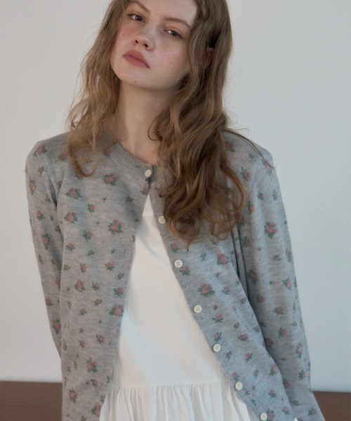 Birthday room（バースデイルーム）の「フラワーニットカーディガン/Floral Knit Cardigan（ニット/セーター・レディース・アイボリー/グレー・FREE）」の13枚目の写真