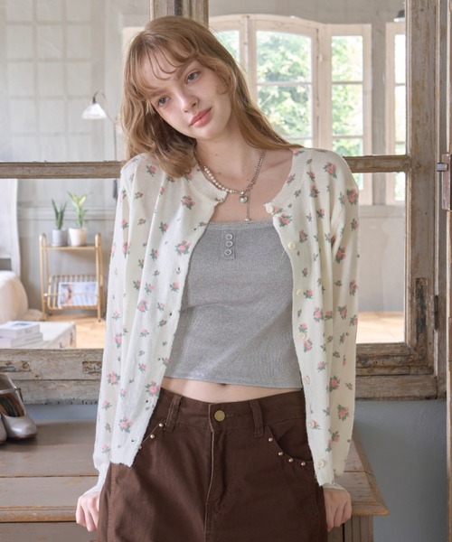 Birthday room（バースデイルーム）の「フラワーニットカーディガン/Floral Knit Cardigan（ニット/セーター・レディース・アイボリー/グレー・FREE）」の4枚目の写真
