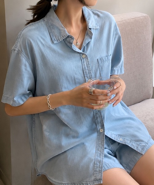 meJane(ミージェーン)の「パッチポケットシャツ × ショートパンツ セットアップ(セットアップ・レディース・ブルー・FREE)」の5枚目の写真
