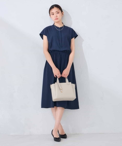 a.v.v（アーヴェヴェ）の「【洗える】バンドカラーワンピース（ワンピース・レディース・ネイビー/グリーン・38/40）」の9枚目の写真