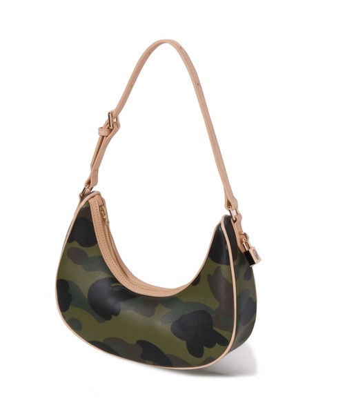 A BATHING APE（アベイシングエイプ）の「1ST CAMO HAND BAG（ハンドバッグ・レディース・グリーン/ピンク・FREE）」の3枚目の写真