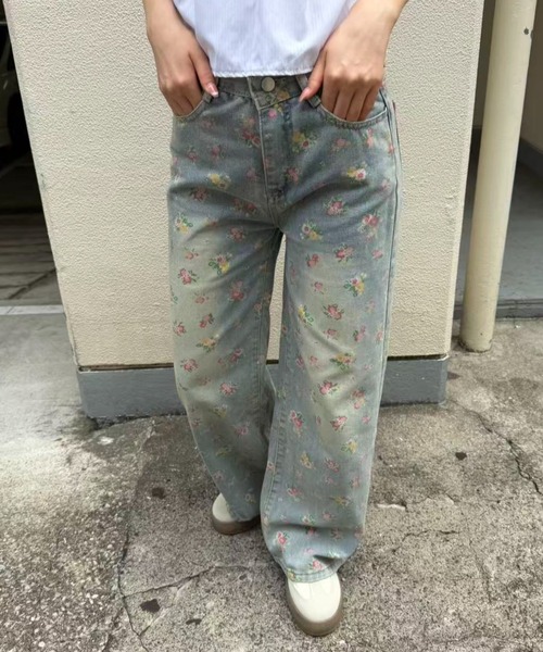 mebole(メボレ)の「flower print wide leg denim pants(デニムパンツ・レディース・ブルー・SMALL/MEDIUM)」の4枚目の写真