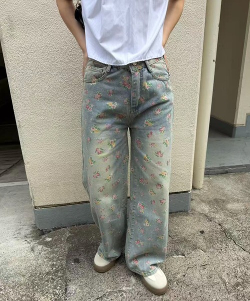 mebole(メボレ)の「flower print wide leg denim pants(デニムパンツ・レディース・ブルー・SMALL/MEDIUM)」の11枚目の写真