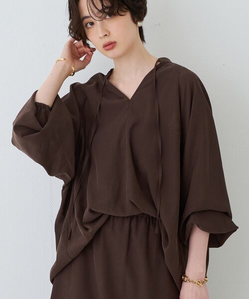 Rouge vif(ルージュヴィフ)の「【セットアップ対応】フィブリルスキッパーブラウス(シャツ/ブラウス・レディース・ブラック/ブラウン・フリー)」の1枚目の写真