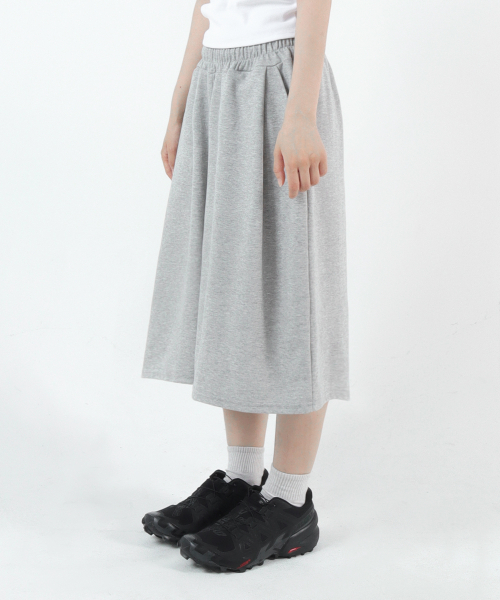 FUZZY SCAN（ファジスキャン）の「ベーシックバミューダパンツ3カラー（その他パンツ・レディース・チャコールグレー/ライトグレー/ブラック・ONE SIZE/TWO）」の4枚目の写真