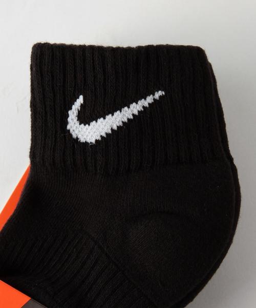 NIKE(ナイキ)の「【NIKE(ナイキ)】3Pクォーターソックス(ソックス/靴下・キッズ・ホワイト/ブラック・19-21cm/17-19cm)」の4枚目の写真