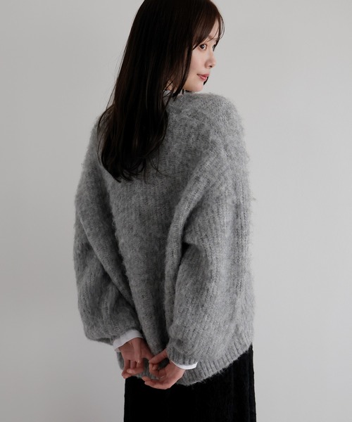AMUU. PRECIEUSE(アムープレシューズ)の「モヘアタッチVネックニットカーデ(カーディガン/ボレロ・レディース・ブラック/グレー/ピンク/オフホワイト・FREE)」の1枚目の写真