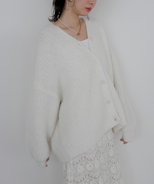 AMUU. PRECIEUSE(アムープレシューズ)の「モヘアタッチVネックニットカーデ(カーディガン/ボレロ・レディース・ブラック/グレー/ピンク/オフホワイト・FREE)」の18枚目の写真