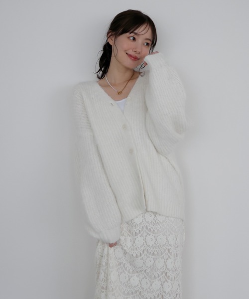 AMUU. PRECIEUSE(アムープレシューズ)の「モヘアタッチVネックニットカーデ(カーディガン/ボレロ・レディース・ブラック/グレー/ピンク/オフホワイト・FREE)」の20枚目の写真