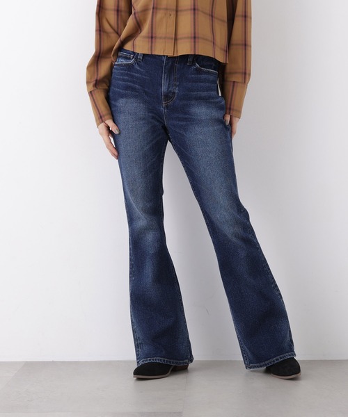 N.(N. Natural Beauty Basic)(エヌエヌナチュラルビューティーベーシック)の「<Healthy DENIM>フレアデニムパンツ(デニムパンツ・レディース・ブラック/ブルー系その他・SMALL/MEDIUM)」の16枚目の写真