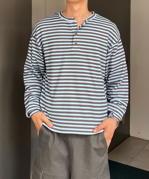 CIAOPANIC(チャオパニック)の「ボーダーワッフルヘンリーネックロンT(Tシャツ/カットソー・メンズ・サックスブルー/ミント・MEDIUM/LARGE)」の11枚目の写真