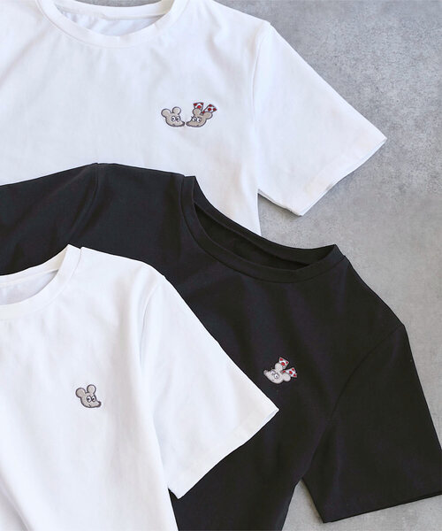KOBE LETTUCE（コウベレタス）の「[ ねずみくんのチョッキコラボ ] 刺繍半袖Tシャツ（Tシャツ/カットソー・レディース・オフホワイト/ブラック/ブラック系1/ブラック系/ホワイト系/ホワイト系1・M）」の3枚目の写真