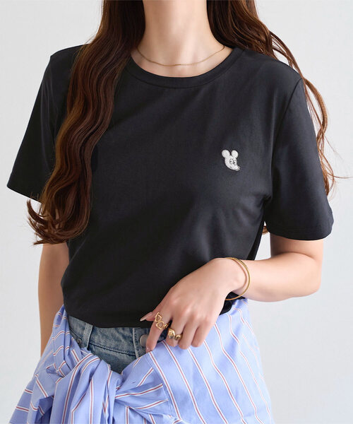 KOBE LETTUCE（コウベレタス）の「[ ねずみくんのチョッキコラボ ] 刺繍半袖Tシャツ（Tシャツ/カットソー・レディース・オフホワイト/ブラック/ブラック系1/ブラック系/ホワイト系/ホワイト系1・M）」の4枚目の写真