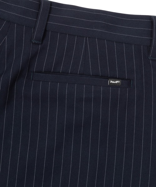 HUF(ハフ)の「STRIPE TWO TUCK TROUSER(その他パンツ・メンズ・ネイビー/ブラウン・28/34/32/30)」の19枚目の写真