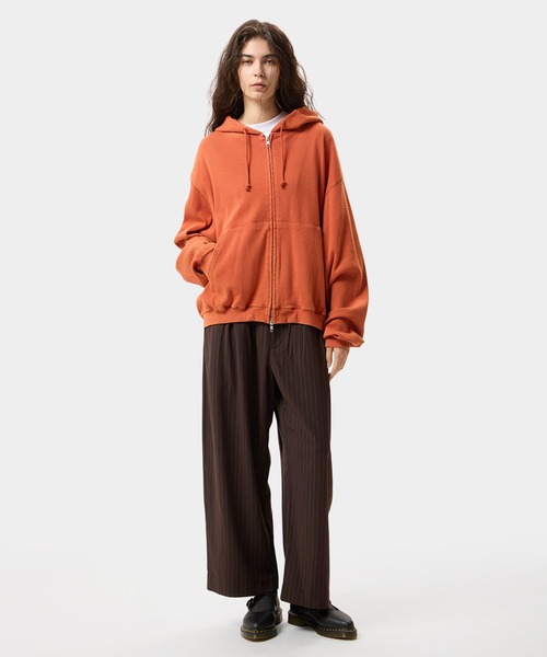 HUF(ハフ)の「STRIPE TWO TUCK TROUSER(その他パンツ・メンズ・ネイビー/ブラウン・28/34/32/30)」の6枚目の写真