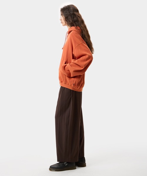 HUF(ハフ)の「STRIPE TWO TUCK TROUSER(その他パンツ・メンズ・ネイビー/ブラウン・28/34/32/30)」の7枚目の写真