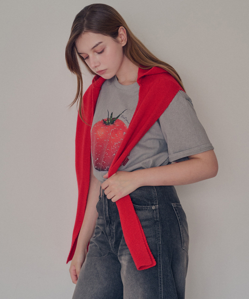 SLOWLOLLI(スローローリ)の「Tomato lettering t-shirt_3 Colors(Tシャツ/カットソー・レディース・チャコール/ホワイト/グレー・FREE)」の8枚目の写真