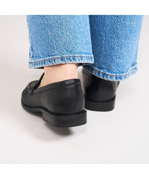 Clarks(クラークス)の「Alixea Walk/アリクシアウォーク(ブラックレザー)(ローファー・レディース・ブラック・UK6/UK3/UK4/UK5)」の14枚目の写真