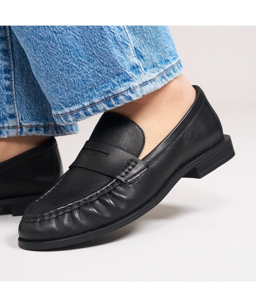 Clarks(クラークス)の「Alixea Walk/アリクシアウォーク(ブラックレザー)(ローファー・レディース・ブラック・UK6/UK3/UK4/UK5)」の12枚目の写真