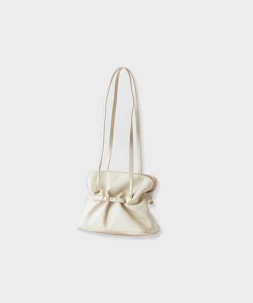 UNSTOA(アンストア)の「Faux Leather Belt Design Handbag 秋服 冬服(ハンドバッグ・レディース・ホワイト/ブラック・FREE)」の3枚目の写真