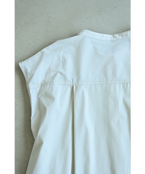 marjour（マージュール）の「【COOL】NO-IRON DOUBLE BLOUSE（シャツ/ブラウス・レディース・グレー系/ブラック・M）」の3枚目の写真
