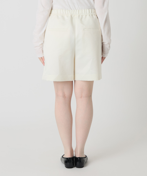 IENA(イエナ)の「サテンイージーショートパンツ(その他パンツ・レディース・アイボリー/チャコールグレー・36/38)」の18枚目の写真