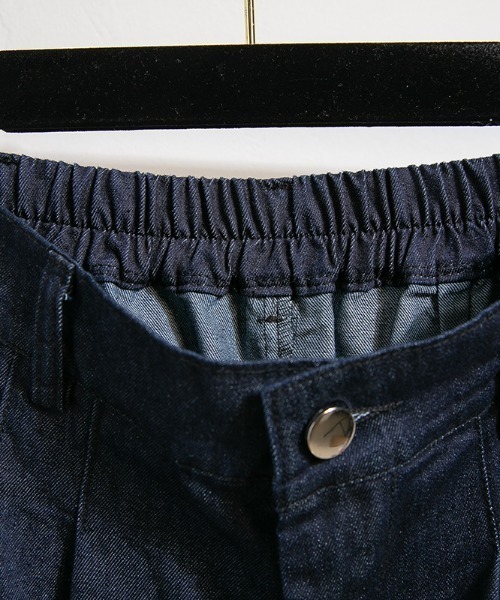 AMAJI(アマジ)の「ワイド デニムパンツ(デニムパンツ・レディース・ネイビー・LARGE/X-LARGE)」の3枚目の写真