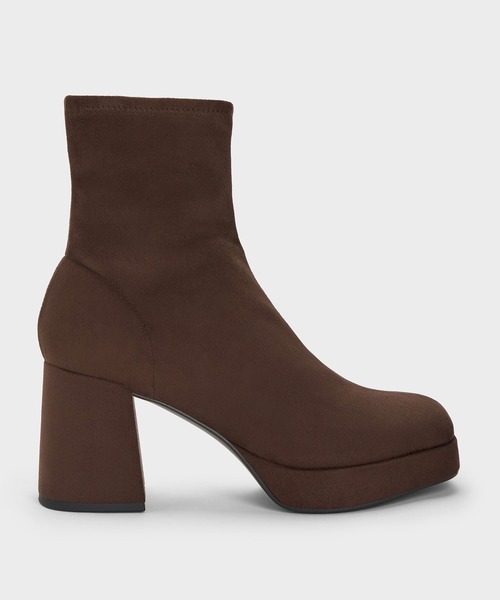 CHARLES & KEITH(チャールズ & キース)の「プラットフォーム アンクルブーツ(ブーツ・レディース・ブラック/ダークブラウン系4/ブラック系その他2・22.5cm/23cm/23.5cm/24.5cm/25cm/25.5cm)」の3枚目の写真