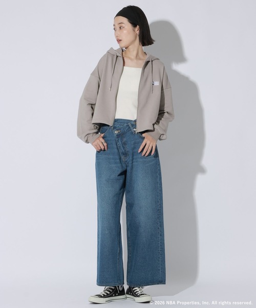 LAKOLE（ラコレ）の「[NBA]ZIPパーカー(WOMEN) / 1064203（パーカー・レディース・グレー/ホワイト/ブラック・MEDIUM/LARGE）」の22枚目の写真