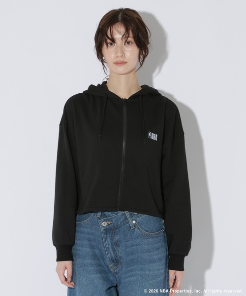 LAKOLE（ラコレ）の「[NBA]ZIPパーカー(WOMEN) / 1064203（パーカー・レディース・グレー/ホワイト/ブラック・MEDIUM/LARGE）」の7枚目の写真