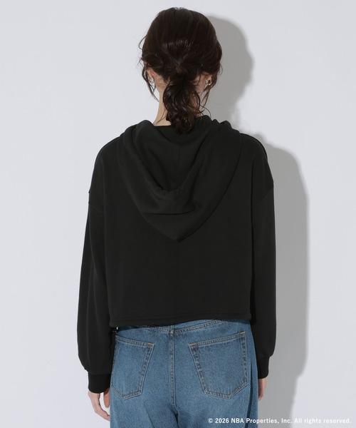 LAKOLE（ラコレ）の「[NBA]ZIPパーカー(WOMEN) / 1064203（パーカー・レディース・グレー/ホワイト/ブラック・MEDIUM/LARGE）」の9枚目の写真