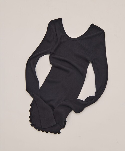 HAKUJI（ハクジ）の「[HAKUJI/ハクジ]Wool rib LS PO/ウールリブ ロングスリーブプルオーバー/長袖/カットソー（Tシャツ/カットソー・レディース・ブラック/アイボリー・FREE）」の2枚目の写真