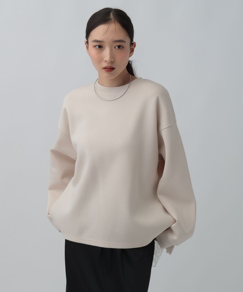 LEPSIM(レプシィム)の「《パフエアシリーズ》バックレースプルオーバー 1068680(Tシャツ/カットソー・レディース・ブラック/ブラウン/グレー/グレイッシュベージュ・FREE)」の1枚目の写真