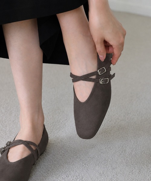 SAPPUN(サプン)の「Beare(ベア)メリージェーンフラットパンプス(220-65109)SAPPUN(サプン)(パンプス・レディース・ブラック系/ブラック/ベージュ/グレー・24.5/24/23.5/23/22.5)」の10枚目の写真