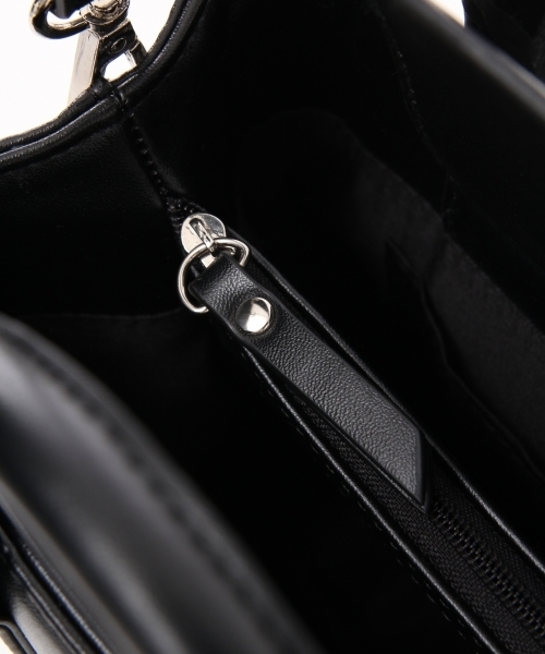 A part by（アパートバイ）の「スクエア2WAYトートバッグ 730150 （ショルダーバッグ・レディース・ライトグレー/ブラック/ベージュ・FREE）」の9枚目の写真