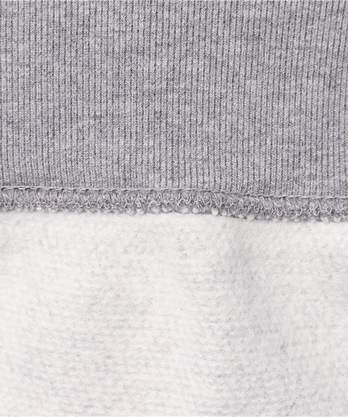 adidas（アディダス）の「【adicolor】オリジナルス スウェットシャツ[ADICOLOR CREW SWEATSHIRT]（スウェット・メンズ・ブラック/ライトグレー・LARGE/XX-LARGE/SMALL/MEDIUM/X-LARGE/XXX-LARGE/X-SMALL）」の5枚目の写真