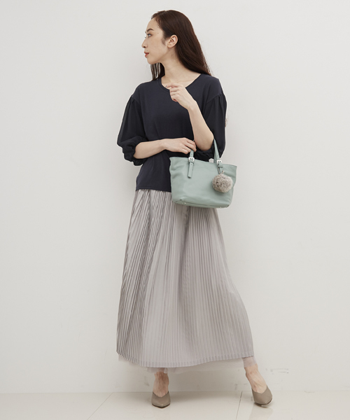 BEAU'RE SECOND（ビュレセカンド）の「【Beau're Second】ファーチャームツキミニトート/BS-1807（トートバッグ・レディース・ブラック/ブラウン/ネイビー/ブルー・FREE）」の21枚目の写真