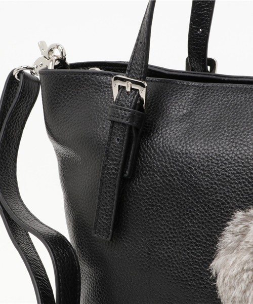 BEAU'RE SECOND（ビュレセカンド）の「【Beau're Second】ファーチャームツキミニトート/BS-1807（トートバッグ・レディース・ブラック/ブラウン/ネイビー/ブルー・FREE）」の6枚目の写真