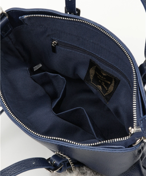 BEAU'RE SECOND（ビュレセカンド）の「【Beau're Second】ファーチャームツキミニトート/BS-1807（トートバッグ・レディース・ブラック/ブラウン/ネイビー/ブルー・FREE）」の17枚目の写真