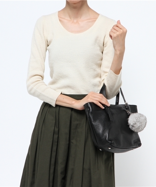 BEAU'RE SECOND（ビュレセカンド）の「【Beau're Second】ファーチャームツキミニトート/BS-1807（トートバッグ・レディース・ブラック/ブラウン/ネイビー/ブルー・FREE）」の19枚目の写真