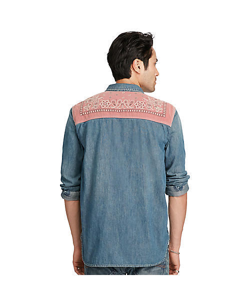 Denim & Supply Ralph Lauren(デニムアンドサプライラルフローレン)の「バンダナヨーク シャンブレーシャツ(シャツ/ブラウス・メンズ・ネイビー系6・MEDIUM/LARGE/X-SMALL/SMALL)」の3枚目の写真