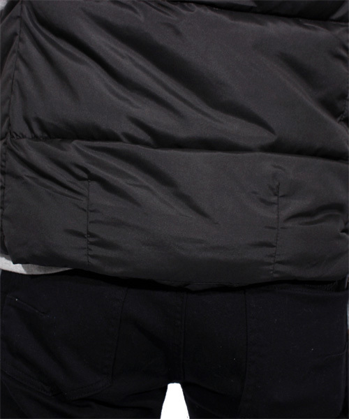 ８(eight)（エイト）の「フード付き 中綿 ダウンベスト（ダウンベスト・メンズ・ブラック/カーキ/ネイビー・X-LARGE/MEDIUM/LARGE）」の16枚目の写真