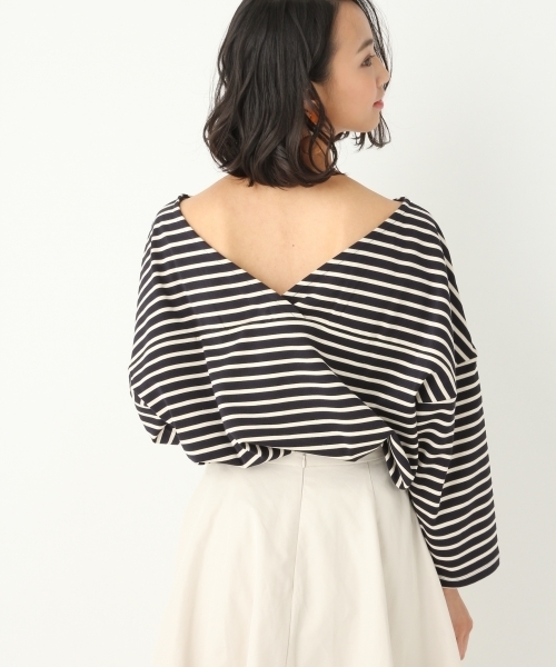 A part by（アパートバイ）の「Cボーダーウシロカシュクール8S 751909 （Tシャツ/カットソー・レディース・イエロー/ネイビー/レッド・FREE）」の4枚目の写真