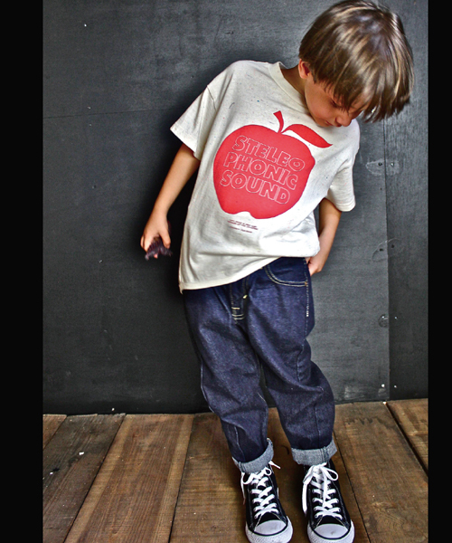 GROOVY COLORS(グルービーカラーズ)の「アップルプリントフレアTシャツ(Tシャツ/カットソー・キッズ・ブラック/レッド・140/110/130/90/100/120)」の7枚目の写真