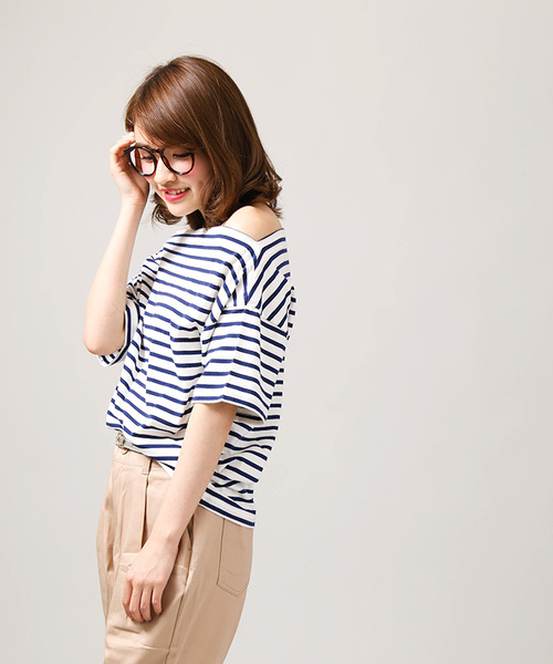 WEGO(ウィゴー)の「DISPARK/オフショルボーダーカットソー(Tシャツ/カットソー・レディース・ネイビー/レッド/ブラック・FREE)」の17枚目の写真