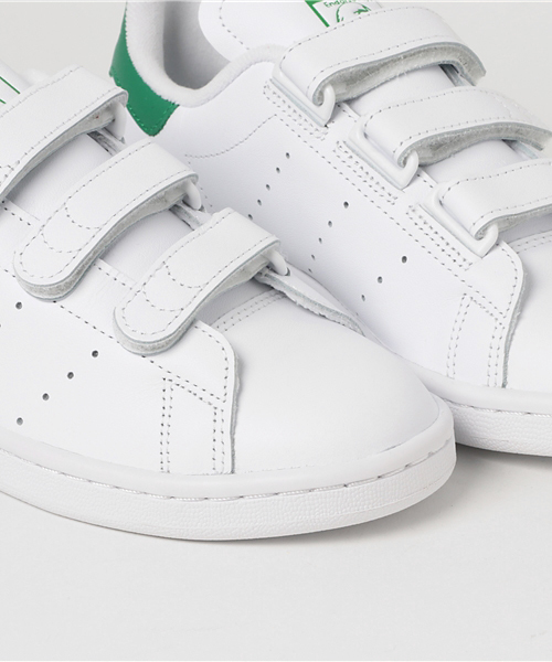 adidas(アディダス)の「STAN SMITH CF S75187(スニーカー・メンズ・ホワイト×グリーン・24.0cm/29.0cm/22.5cm/25.0cm/24.5cm/25.5cm/23.0cm/23.5cm/28.0cm/26.0cm/27.0cm/28.5cm/26.5cm/27.5cm/29.5cm/22.0cm/30.0cm)」の7枚目の写真