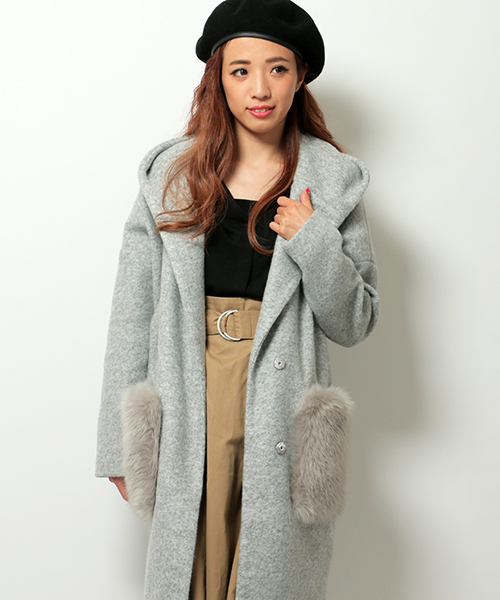 VENCEEXCHANGE（ヴァンスエクスチェンジ）の「ファーポケフーテッドコート（その他アウター・レディース・グレー/ブラック/ピンク系その他/キャメル・MEDIUM）」の5枚目の写真