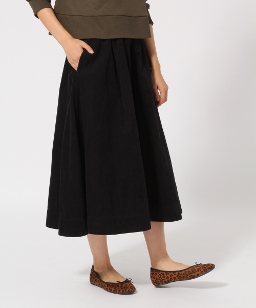 GLOBAL WORK（グローバルワーク）の「コーデュロイロングスカート/773476（スカート・レディース・ブラック/ベージュ/ワインレッド/カーキ・LARGE/MEDIUM）」の2枚目の写真