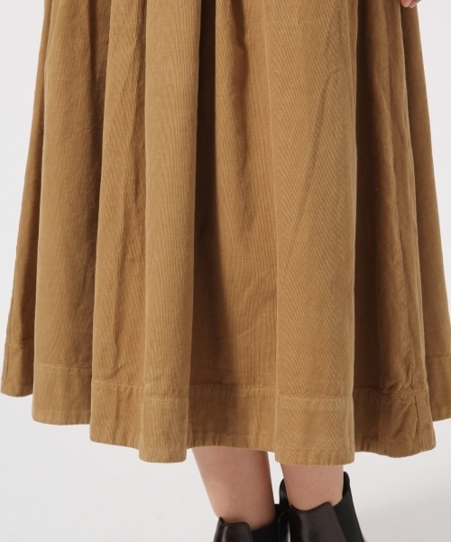 GLOBAL WORK（グローバルワーク）の「コーデュロイロングスカート/773476（スカート・レディース・ブラック/ベージュ/ワインレッド/カーキ・LARGE/MEDIUM）」の15枚目の写真